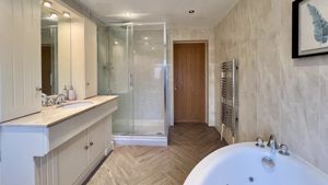 Photo 15- click for photo gallery